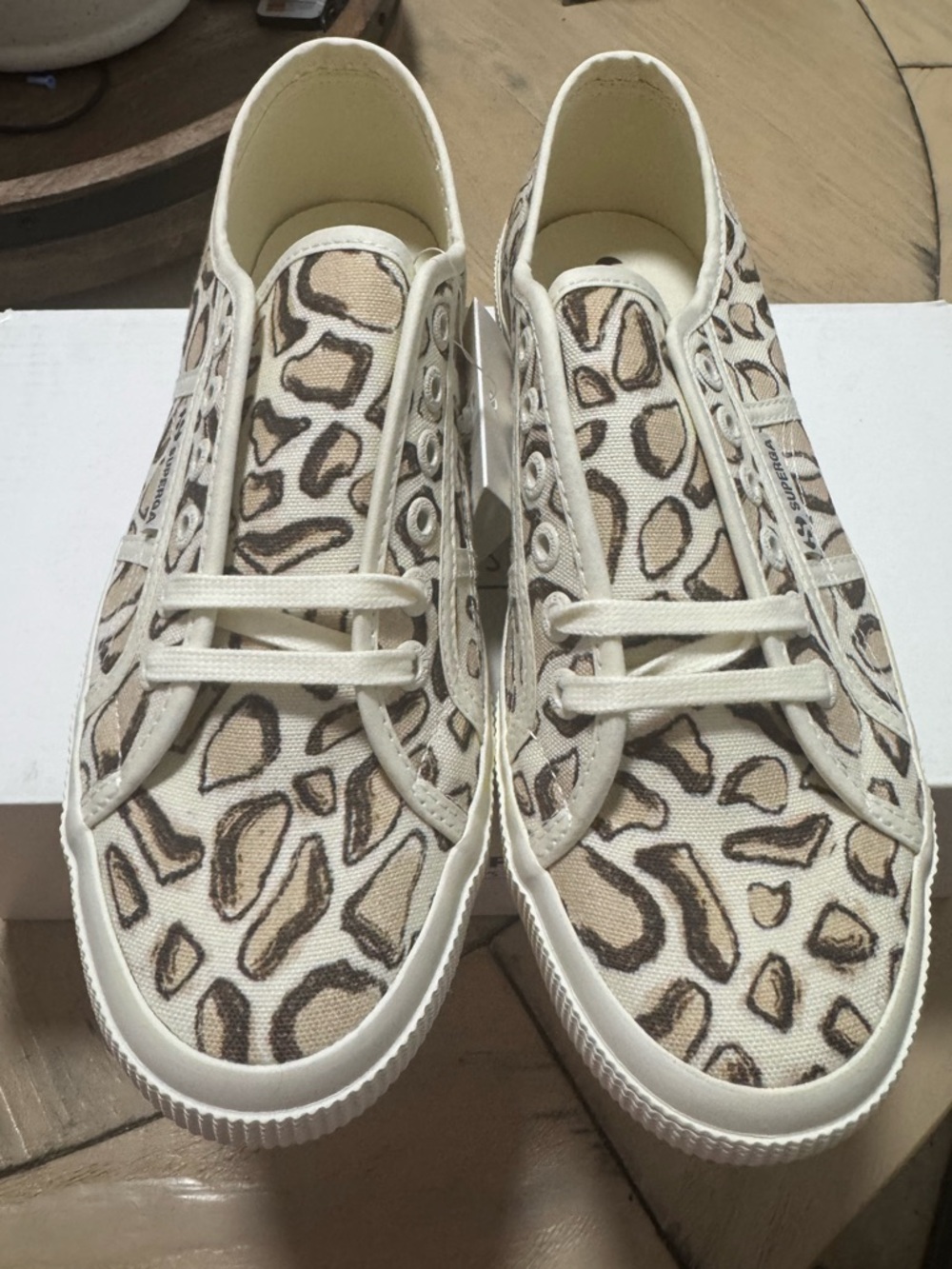 Superga 2750 Giraffa Print Sneakers Beige Natural Leopard Size 7.5 NWT - Picture 3 of 10